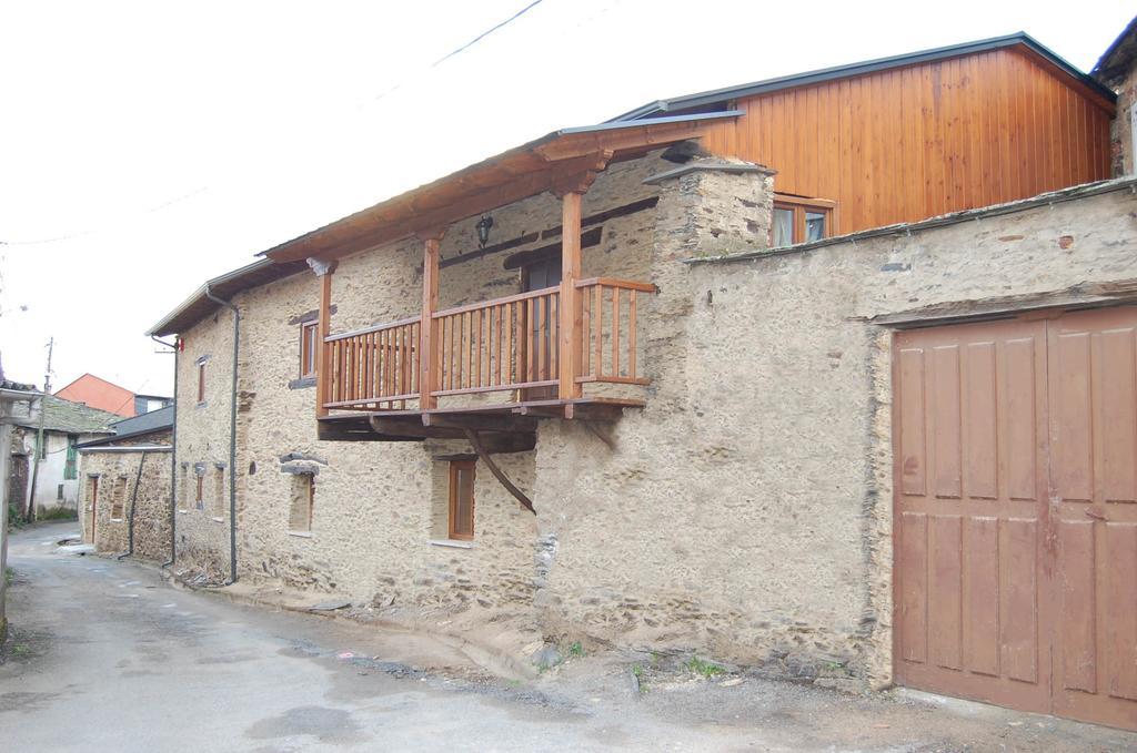 Hostal Pacio do Sil A Rúa Exterior foto